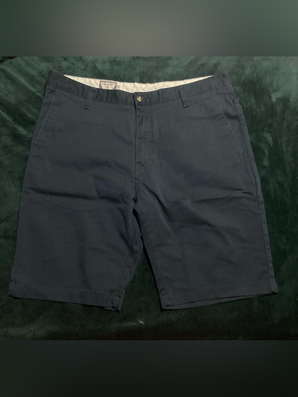 Volcom Men's Navy Flat Front Shorts - Size 36